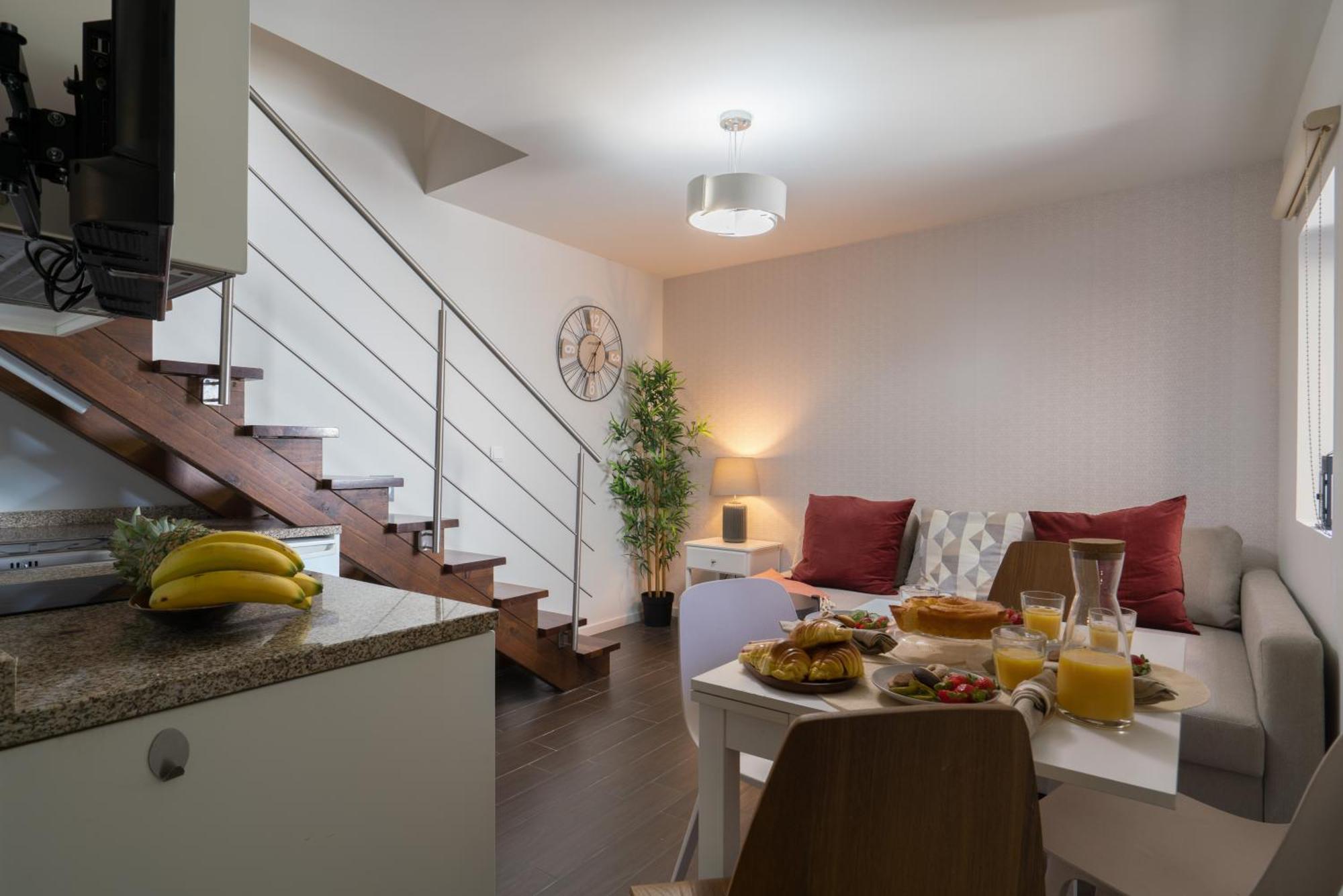 Host Wise - Impressive Restful Houses Порту Номер фото