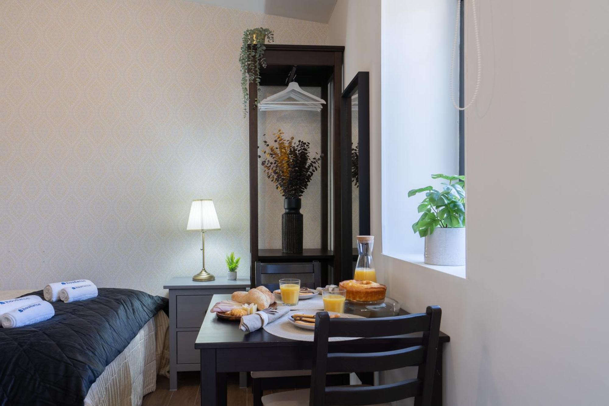 Host Wise - Impressive Restful Houses Порту Номер фото