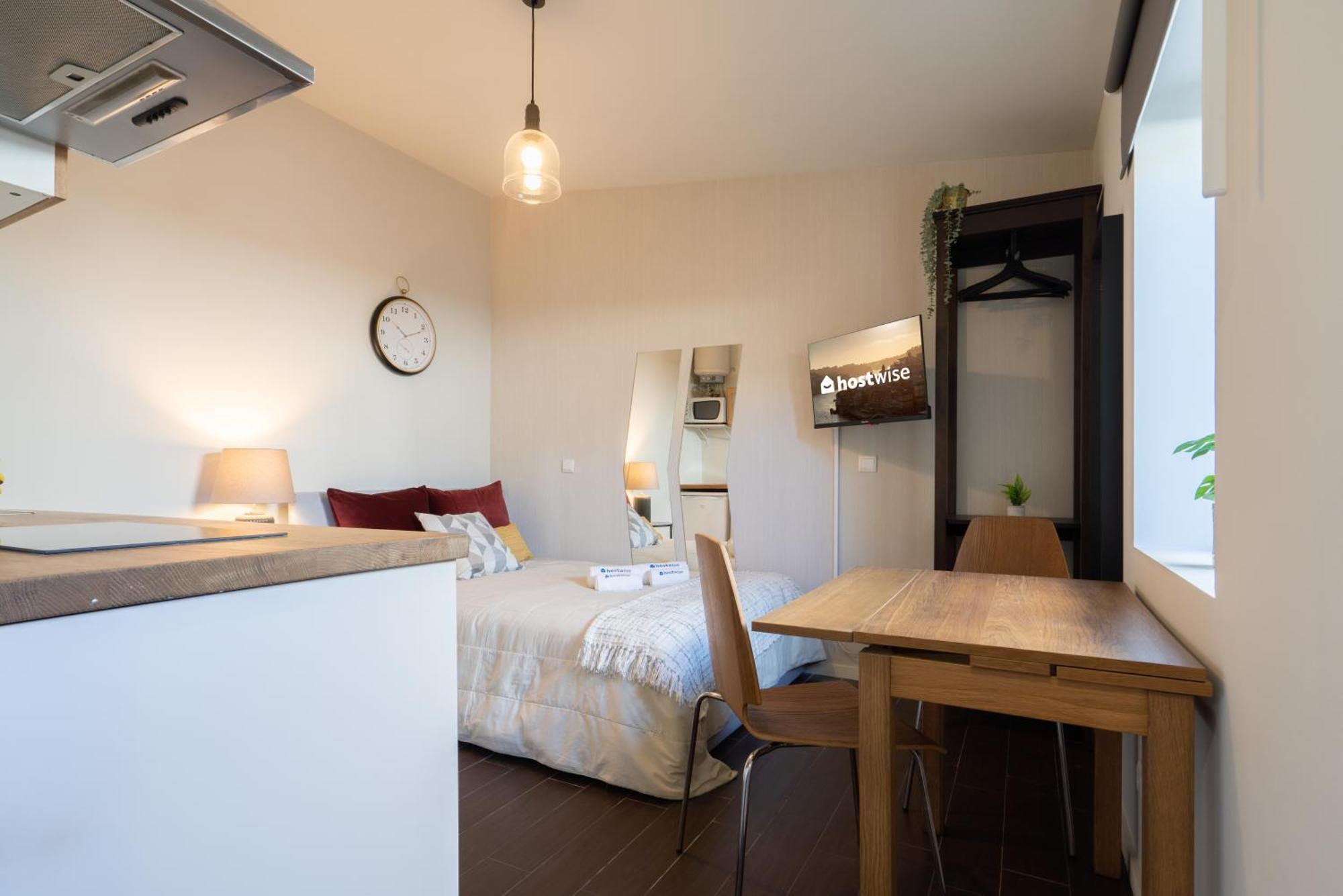 Host Wise - Impressive Restful Houses Порту Номер фото